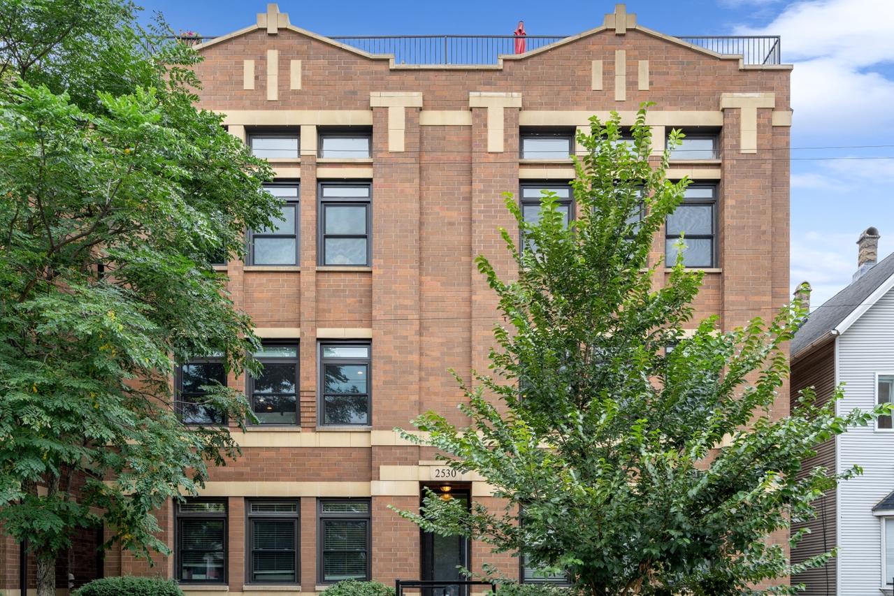 2530 N Ashland Ave. #3S, Chicago, IL 60614