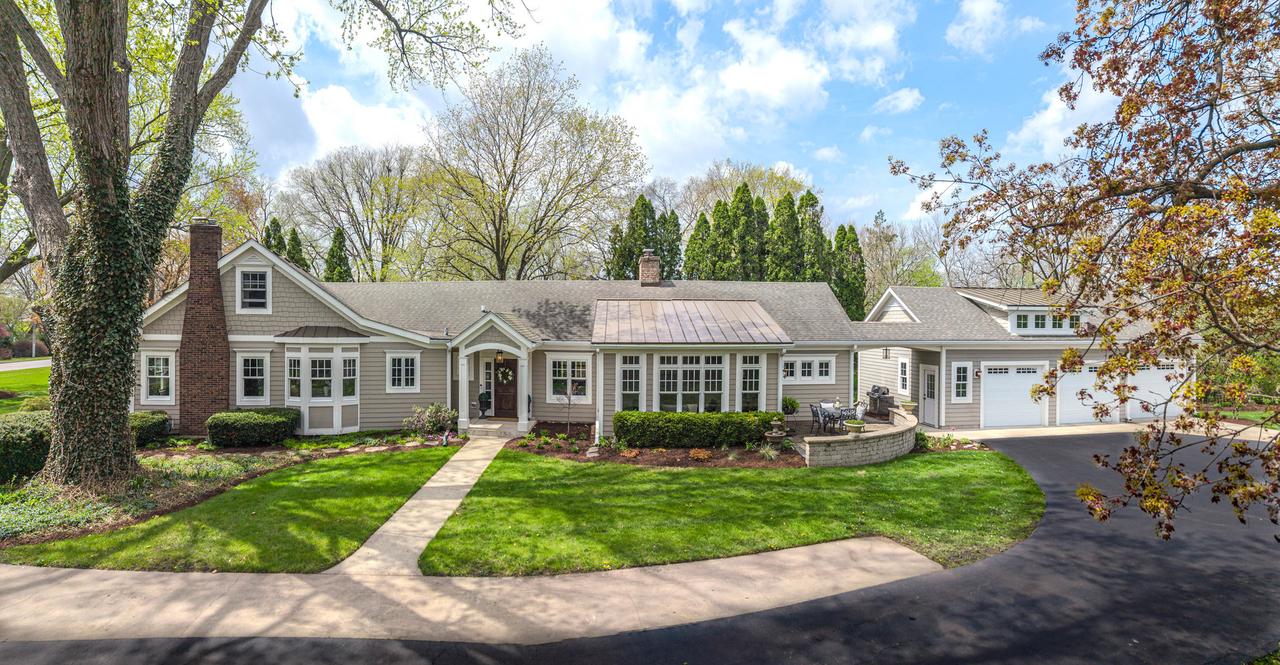 1601 Kaneville Rd., Geneva, IL 60134