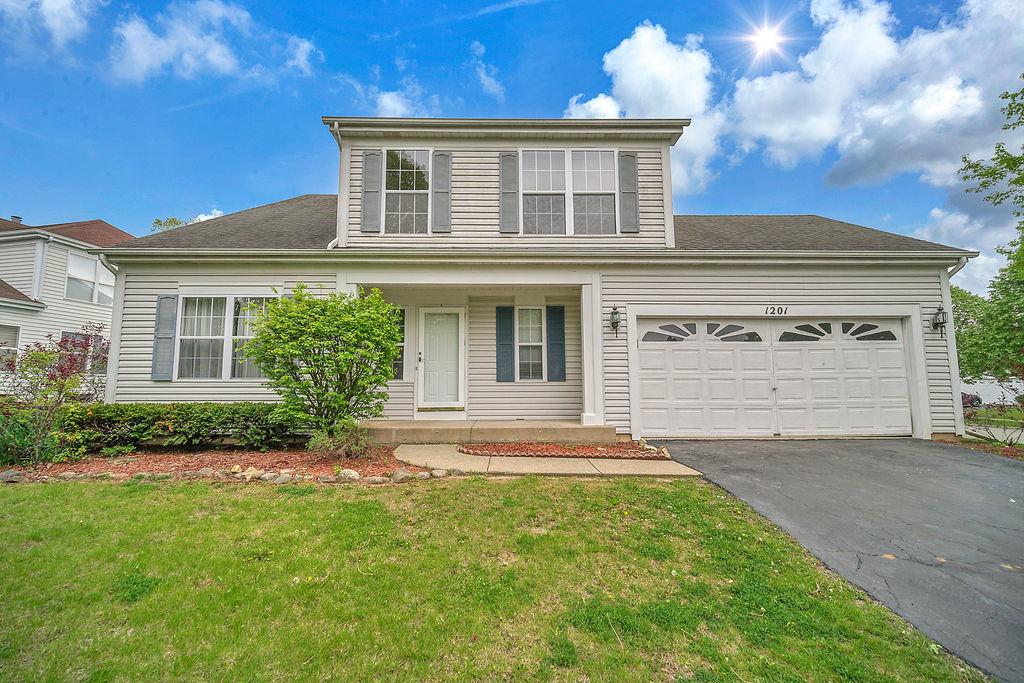 1201 Mayfair Dr., Carpentersville, IL 60110