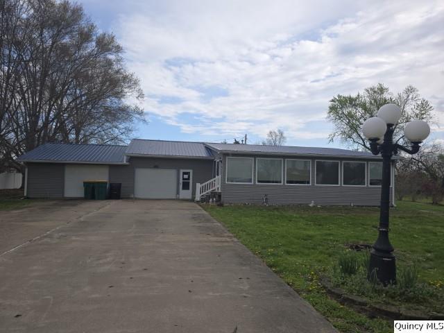 1741 Linn St., Hamilton, IL 62341