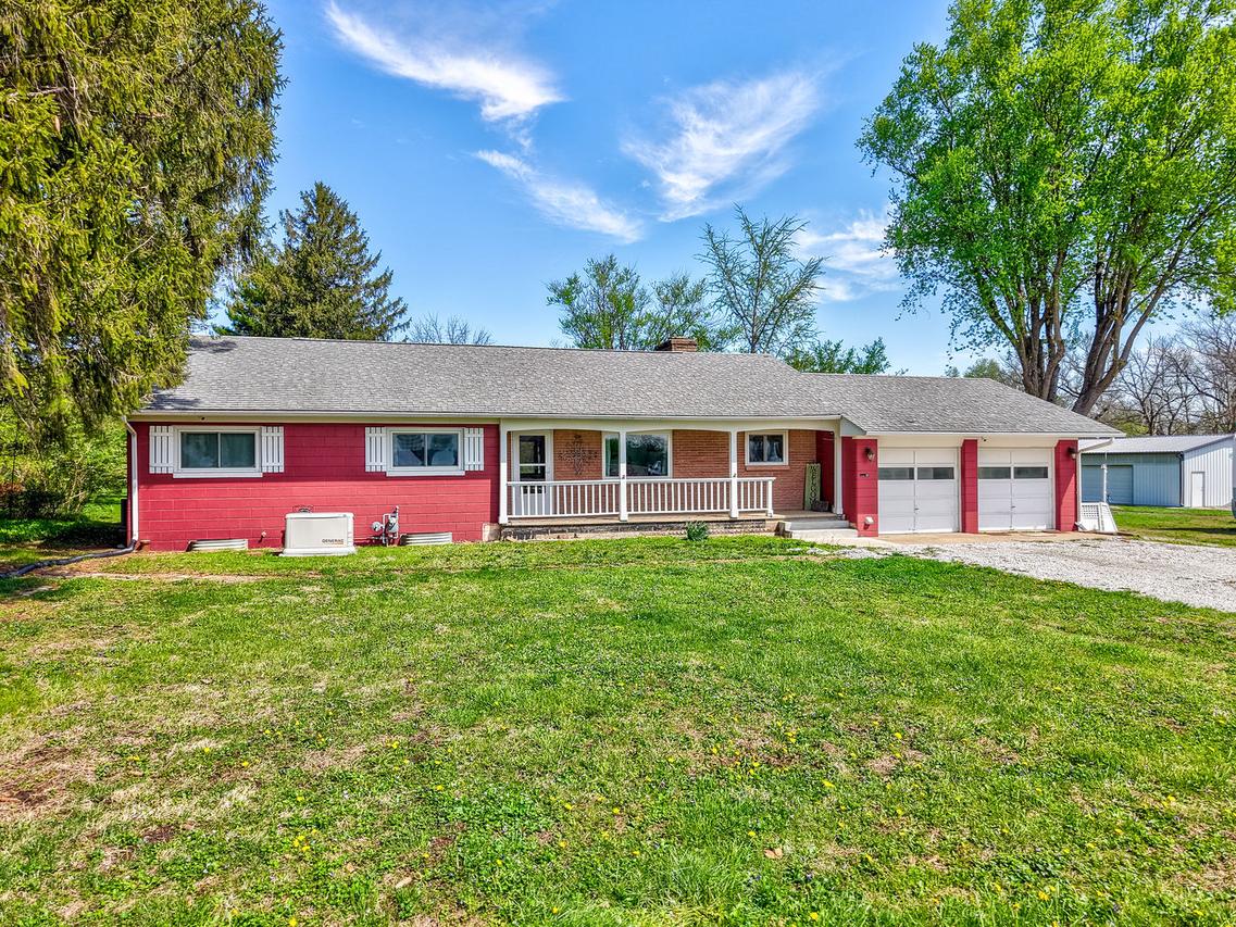 1519 E Il Route 18, Streator, IL 61364