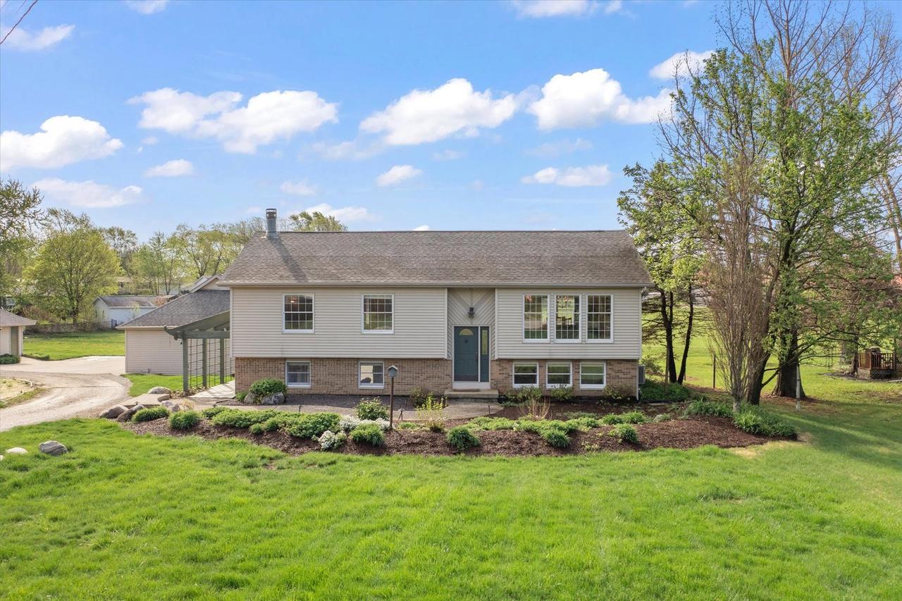 1205 W State St., Mahomet, IL 61853