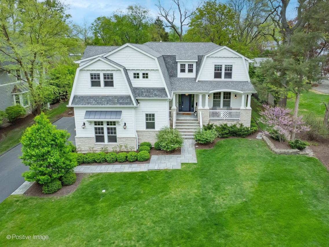 1303 N Cross St., Wheaton, IL 60187