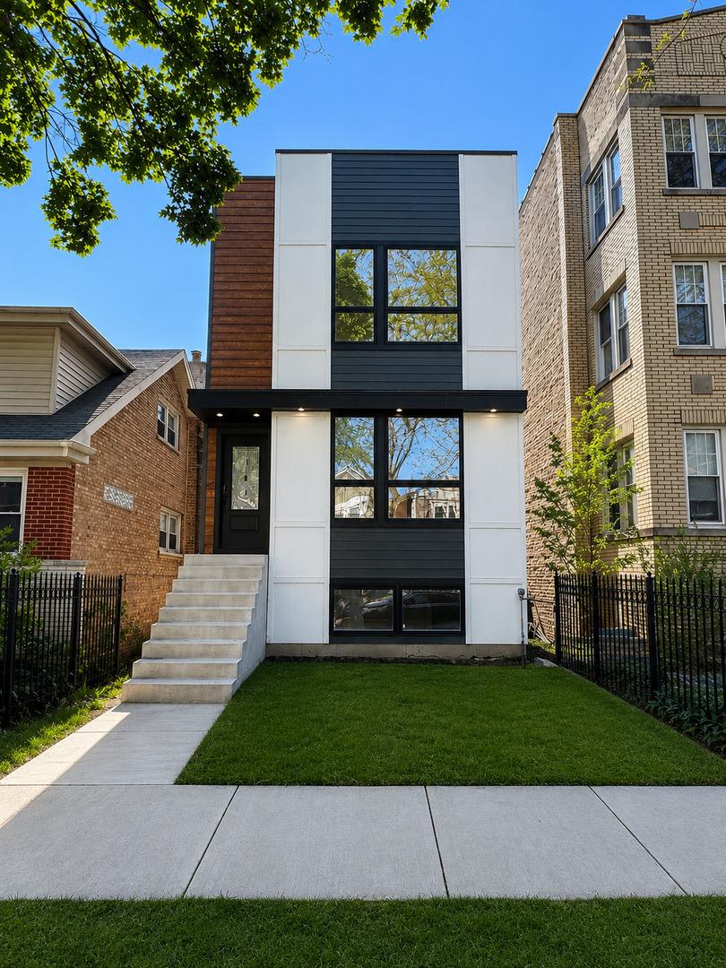 4020 N Francisco Ave., Chicago, IL 60618