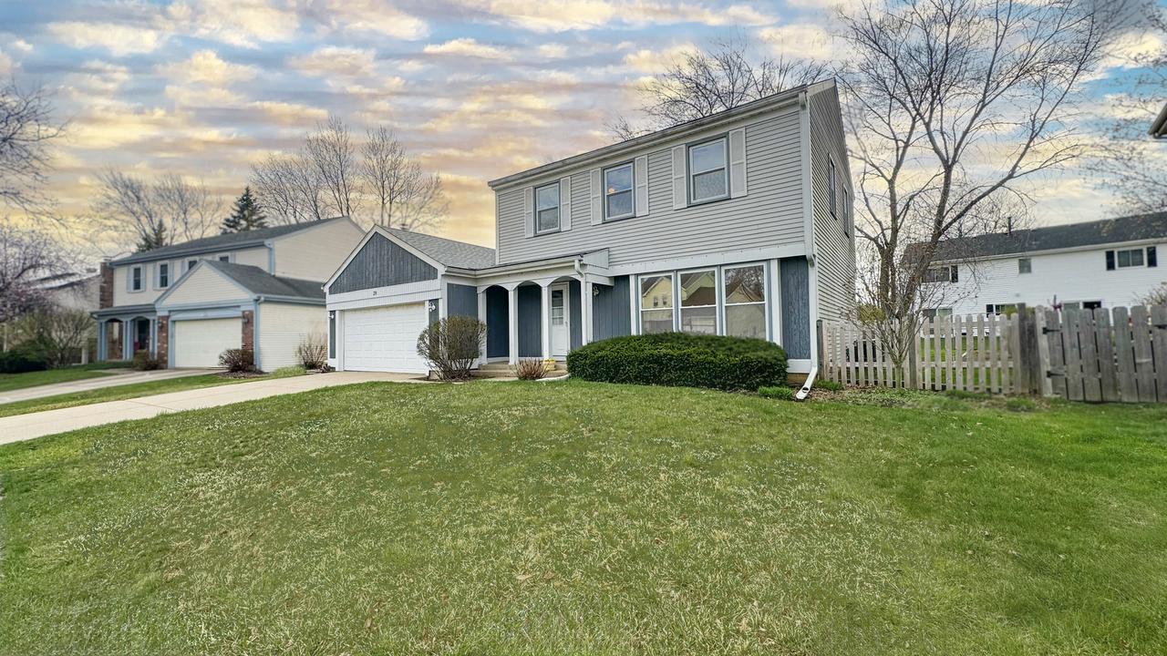 28 Montgomery Ln., Vernon Hills, IL 60061
