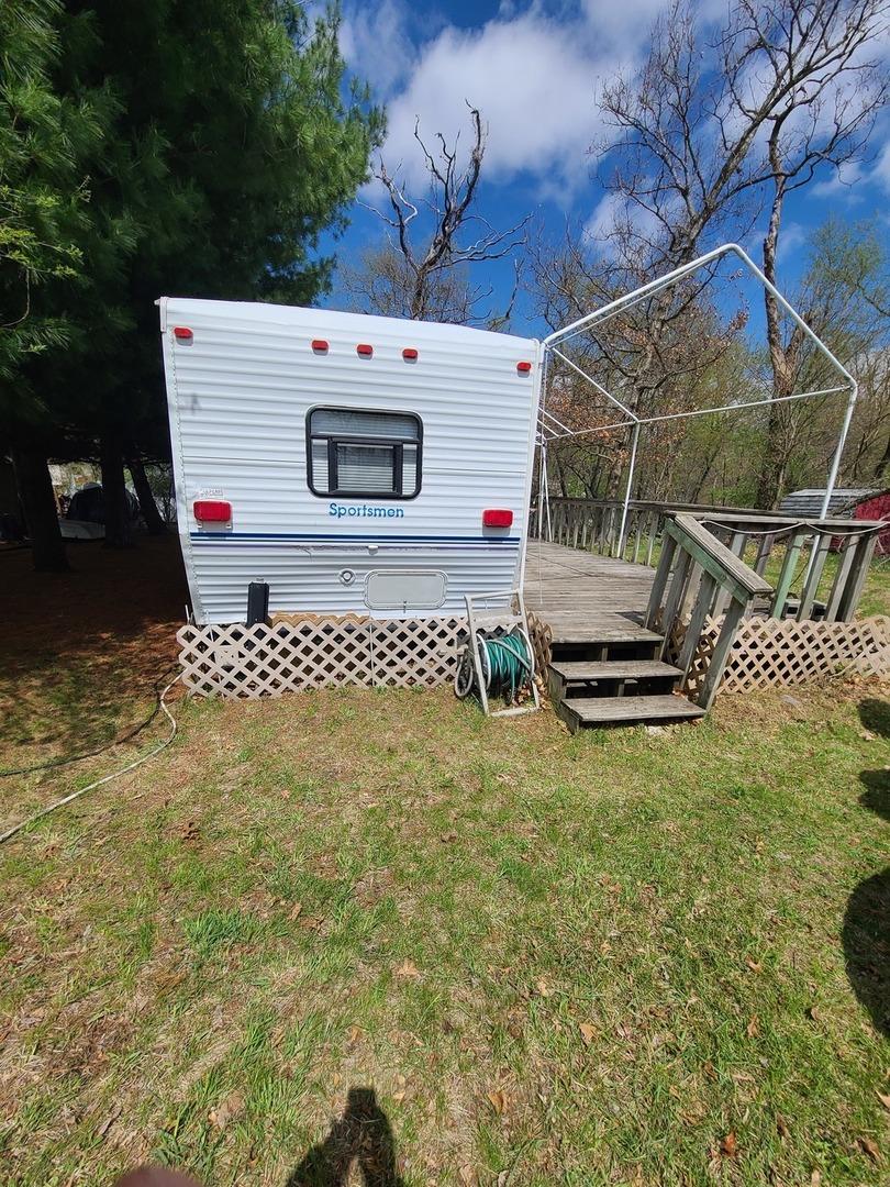 9/85-86 Woodhaven, Sublette, IL 61367