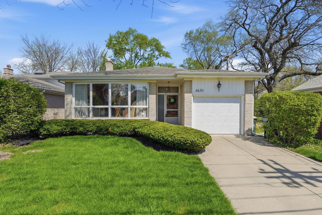 4650 W Lunt Ave., Lincolnwood, IL 60712