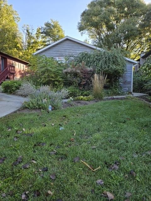 61 Highview Ave., Fox Lake, IL 60020