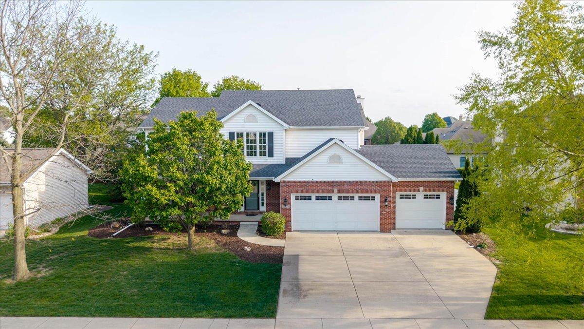 3505 Baldocchi Dr., Bloomington, IL 61704