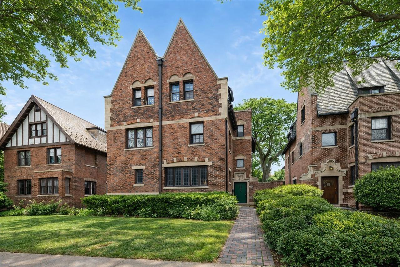 5309 S Greenwood Ave., Chicago, IL 60615