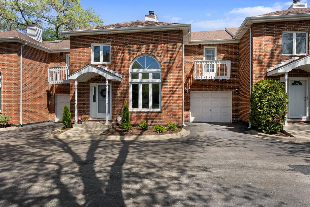 4916 Main St. #2, Lisle, IL 60532
