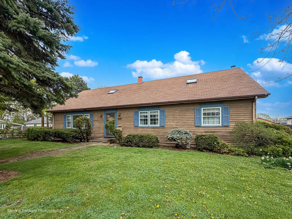 10620 Nevada Ave., Melrose Park, IL 60164