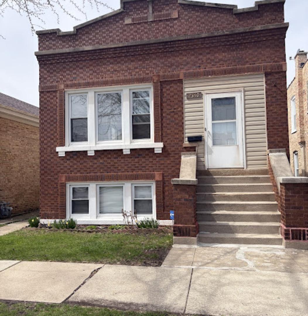 2340 Harvey Ave., Berwyn, IL 60402