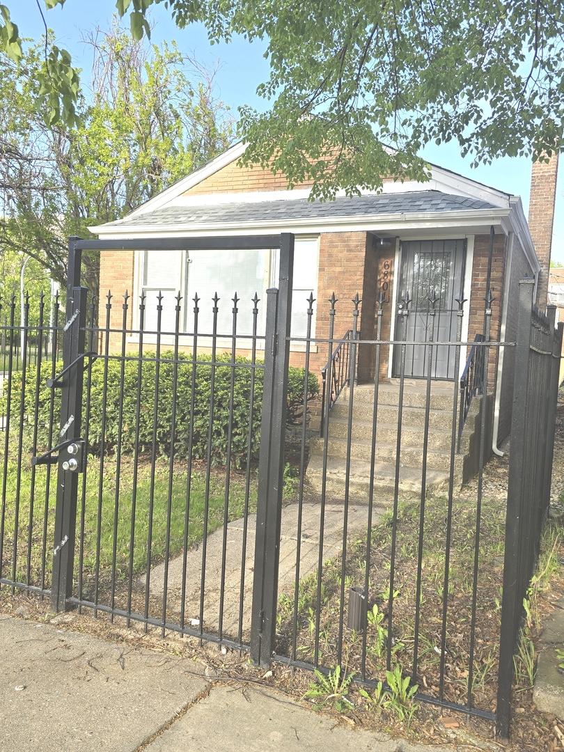 6801 S Hermitage Ave., Chicago, IL 60636