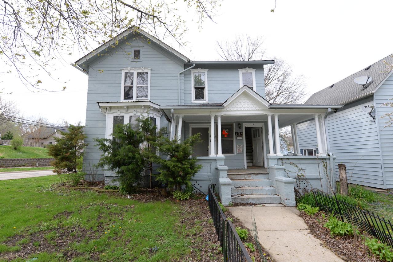 435 W Marion St., Joliet, IL 60436