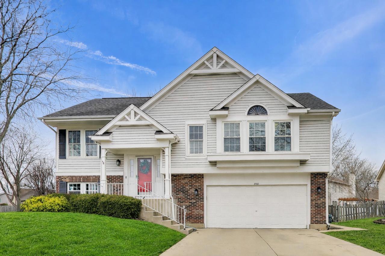 2080 Pennsbury Ln., Hanover Park, IL 60133