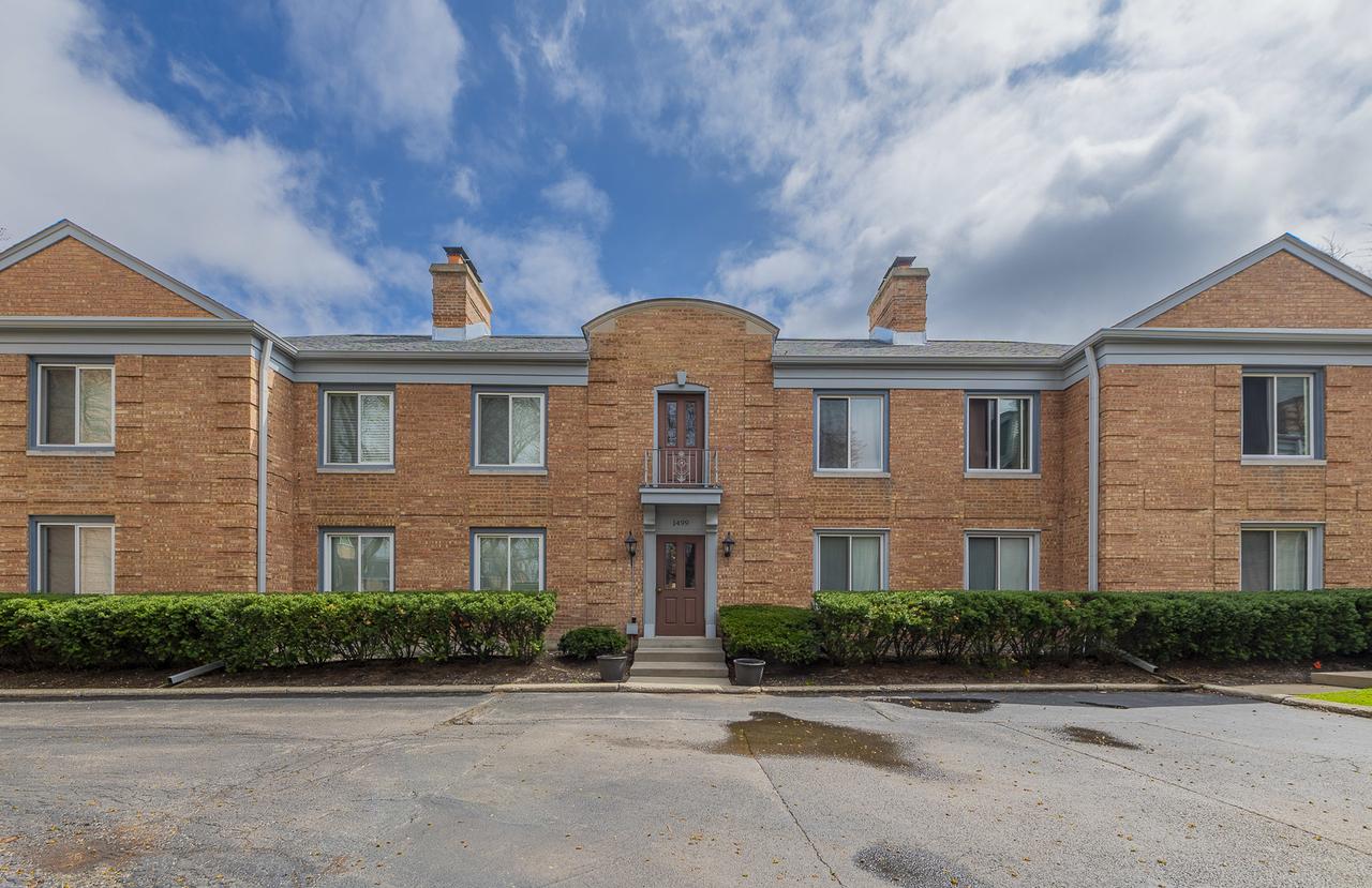 1499 Shermer Rd. #203E, Northbrook, IL 60062