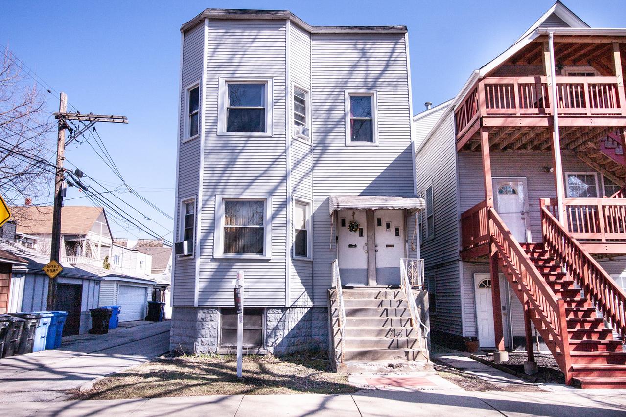 2545 N Monticello Ave., Chicago, IL 60647
