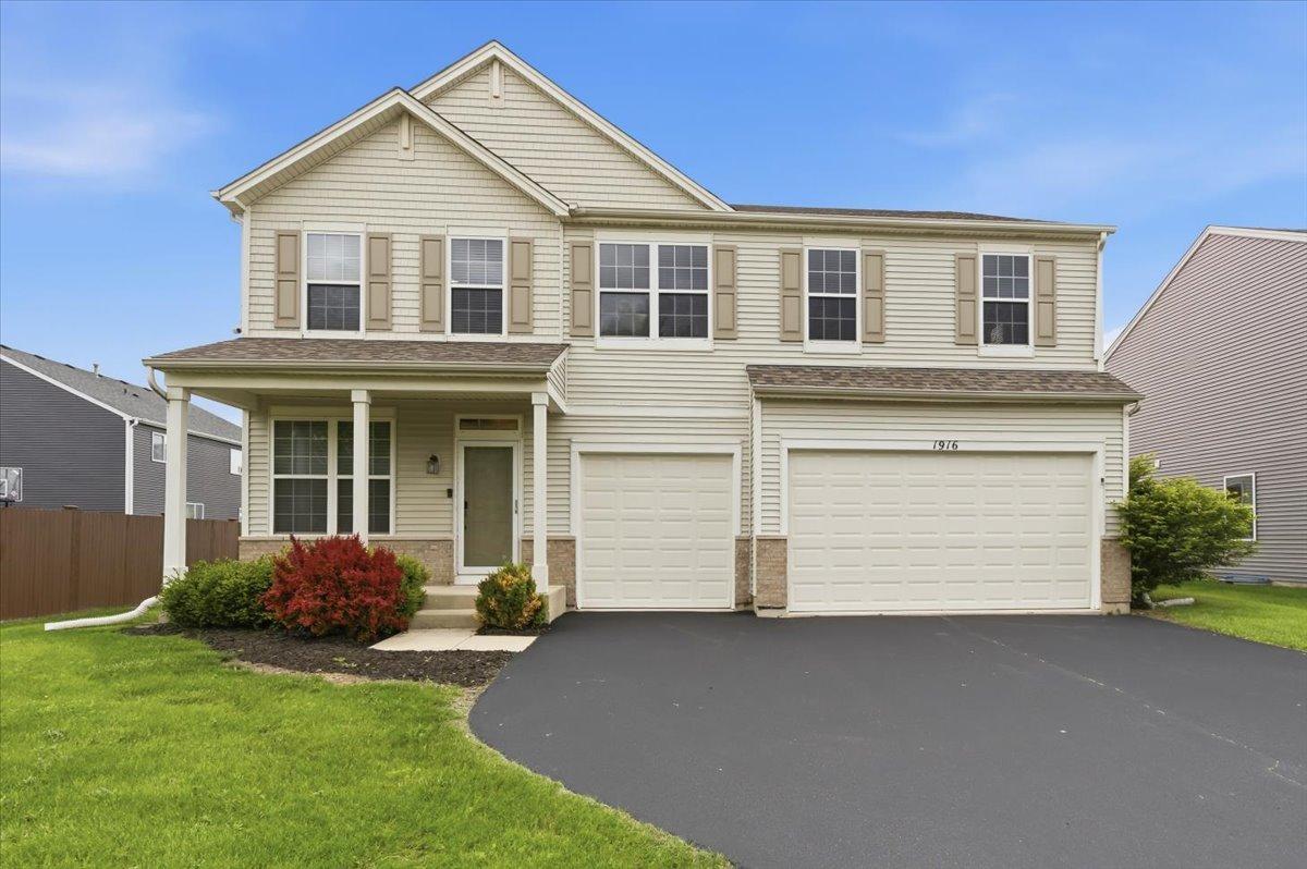 1916 Castle Ridge Dr., Plainfield, IL 60586
