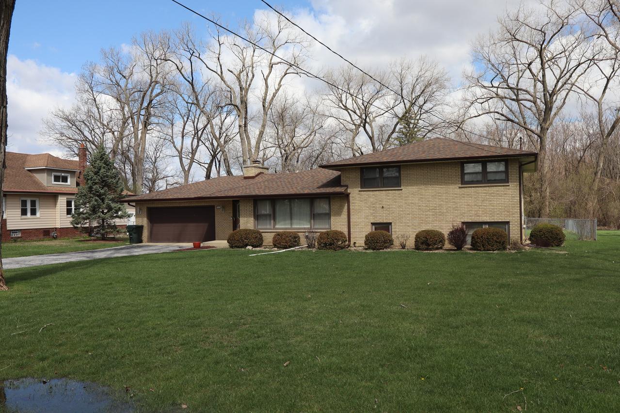 3846 W 157th St., Markham, IL 60428