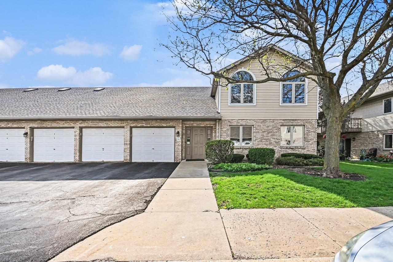 157 Saenz Ln., Joliet, IL 60436