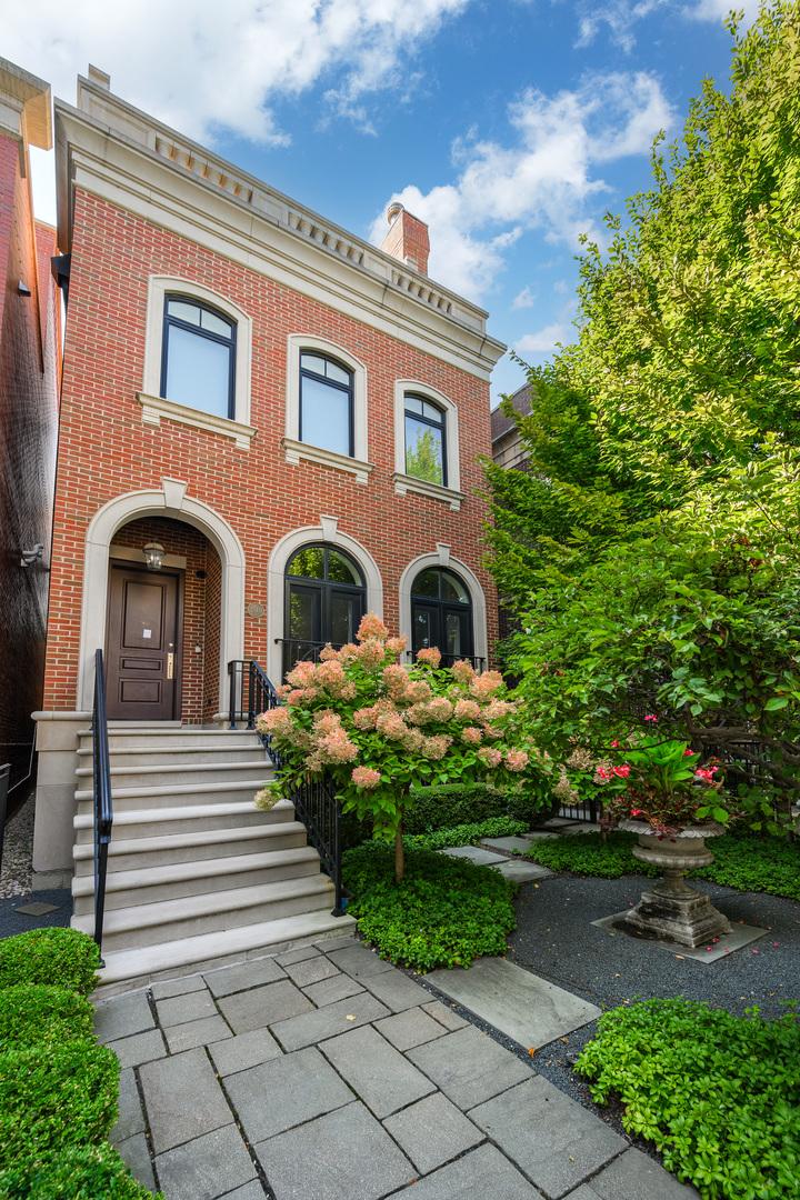 2140 N Clifton Ave., Chicago, IL 60614