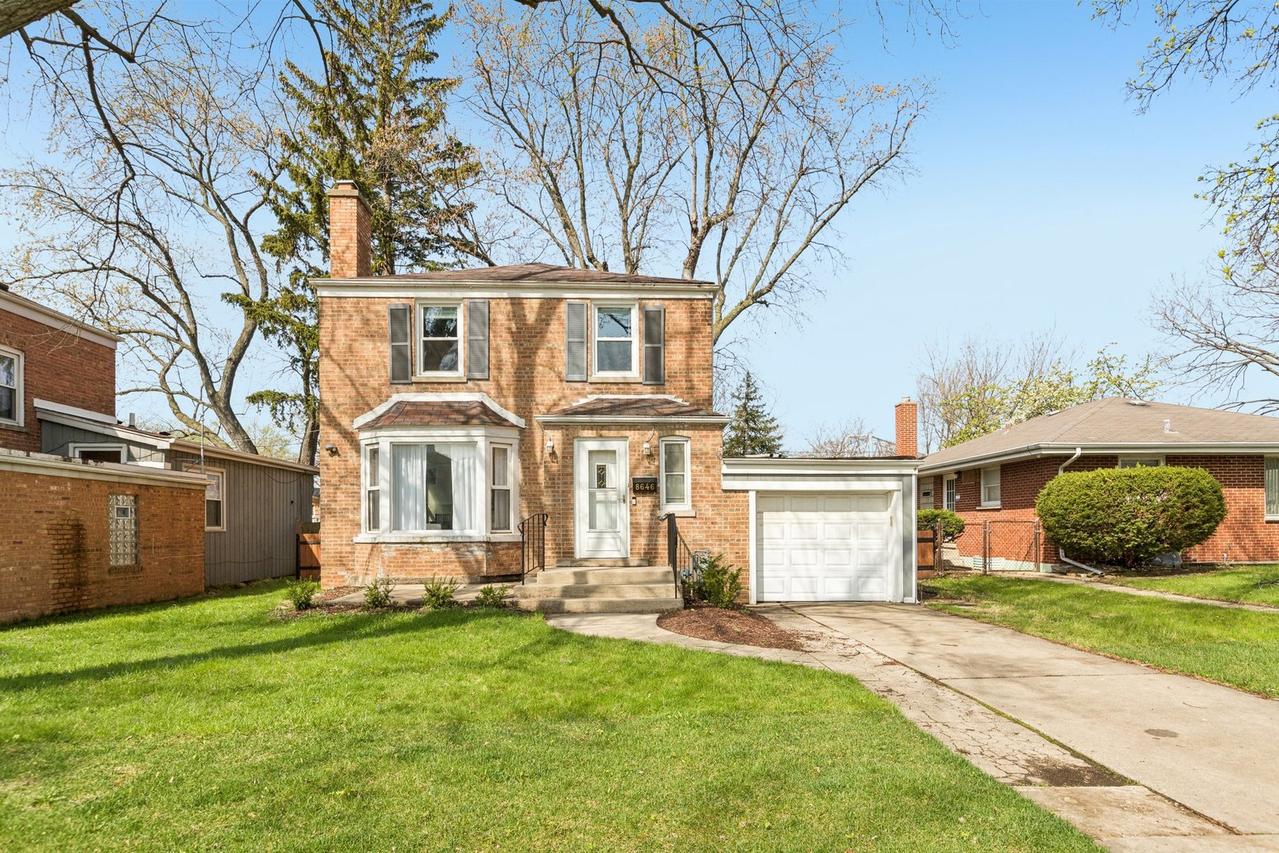 8646 Harms Rd., Skokie, IL 60077