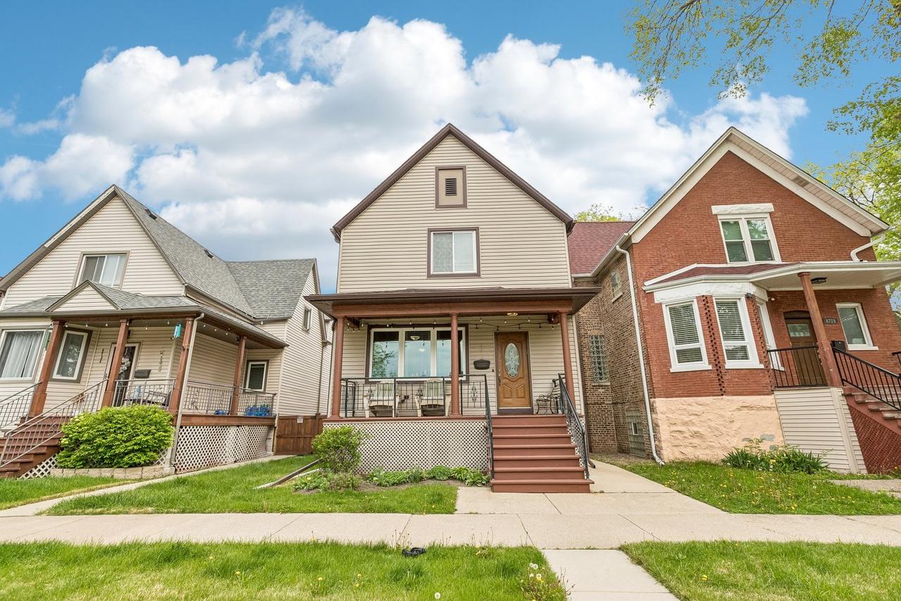 6723 31st St., Berwyn, IL 60402
