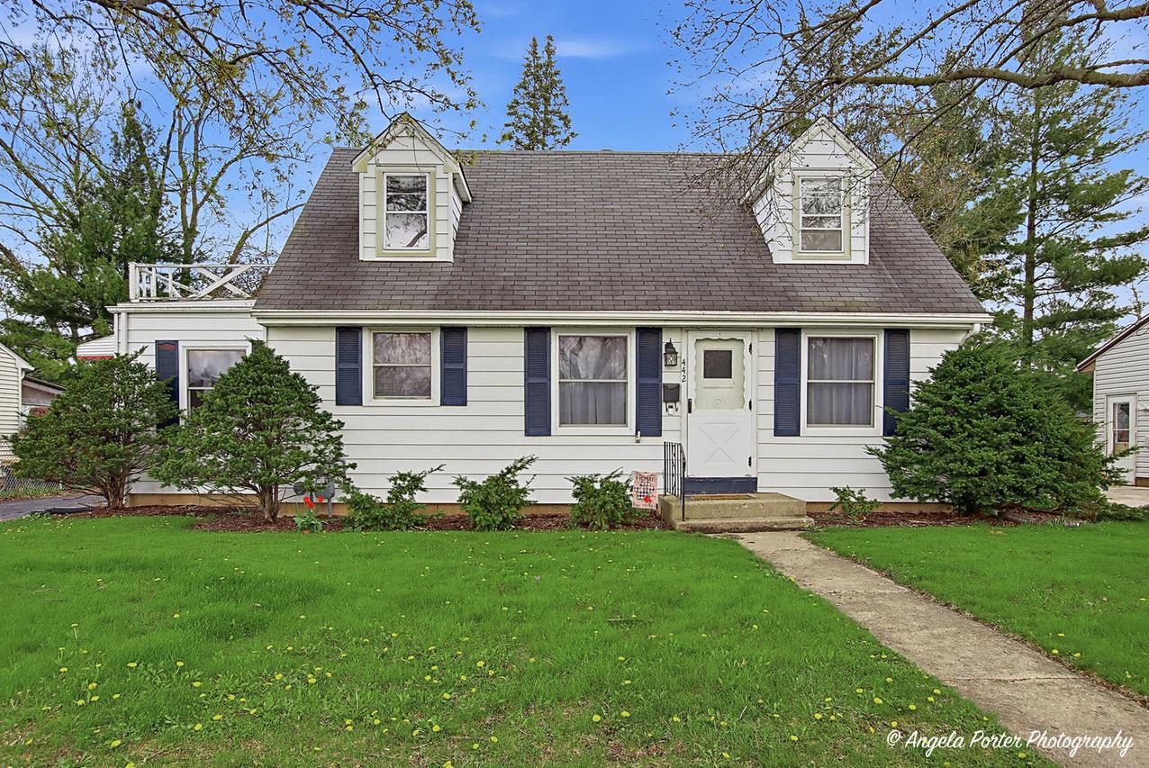 442 W Oriole Tr., Cary, IL 60013