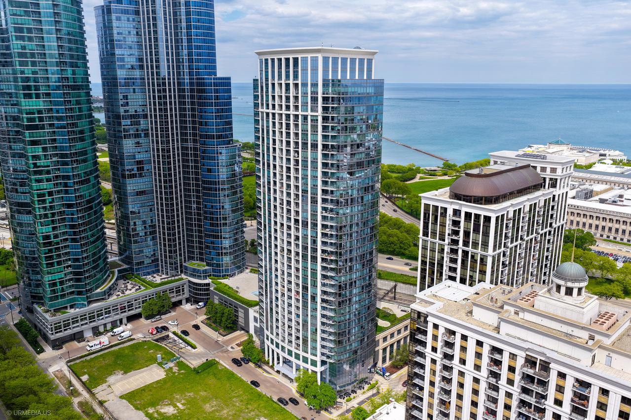 1235 S Prairie Ave. #1309, Chicago, IL 60605