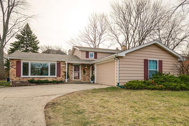 401 Greentree Pkwy., Libertyville, IL 60048