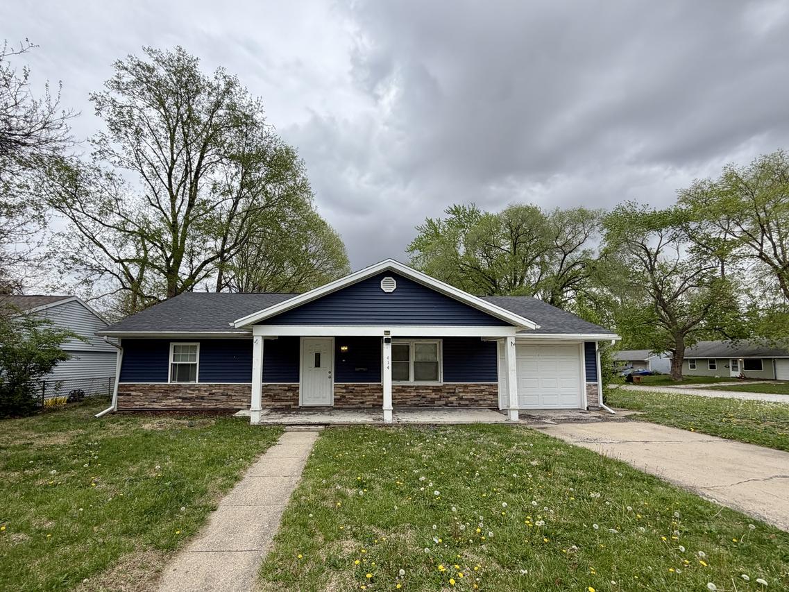 414 S Glenn Dr., Urbana, IL 61802
