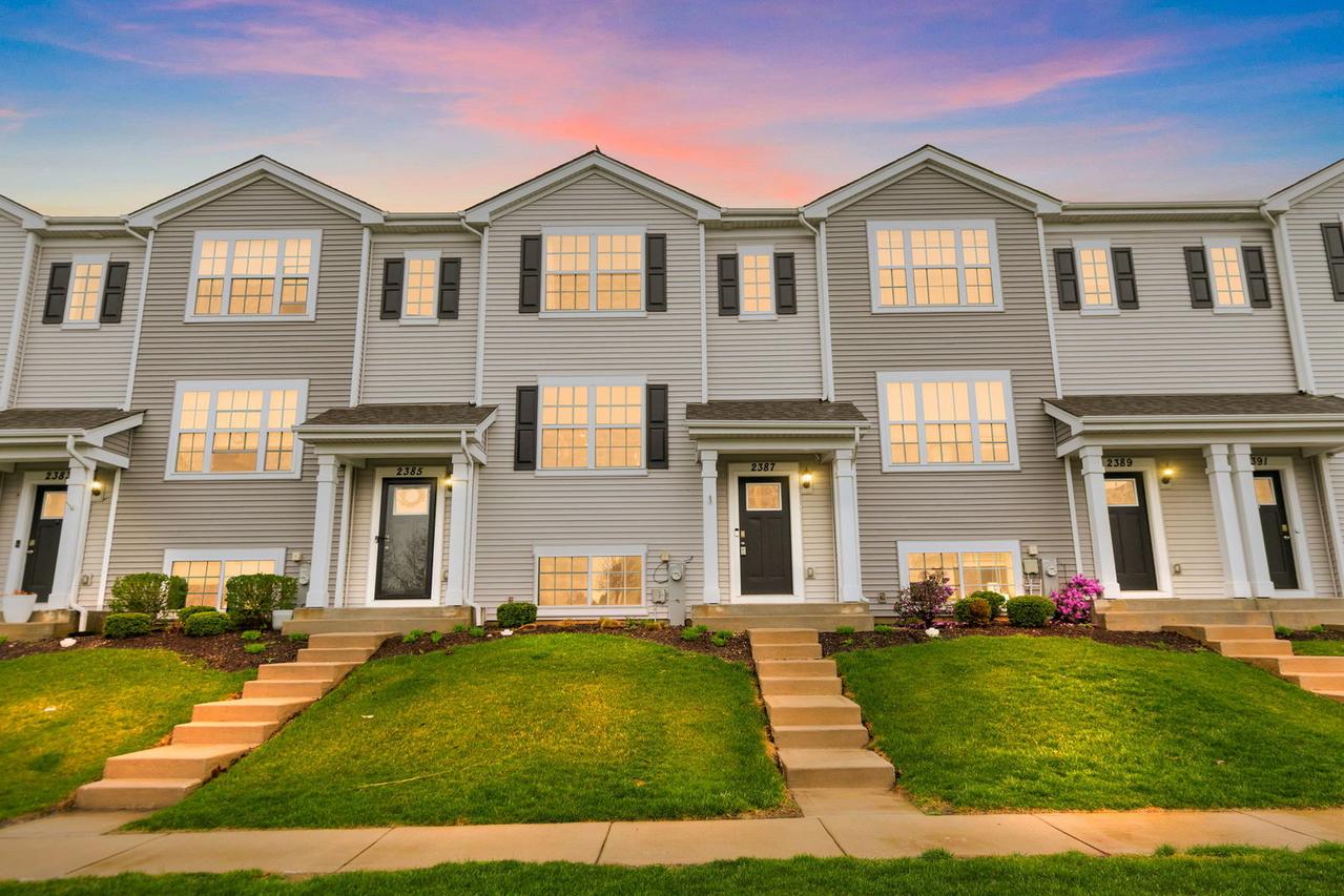 2387 Alison Ave., Pingree Grove, IL 60140