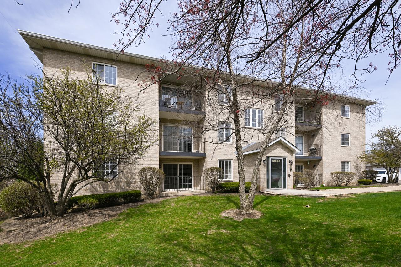 12936 W 159th St. #1, Homer Glen, IL 60491