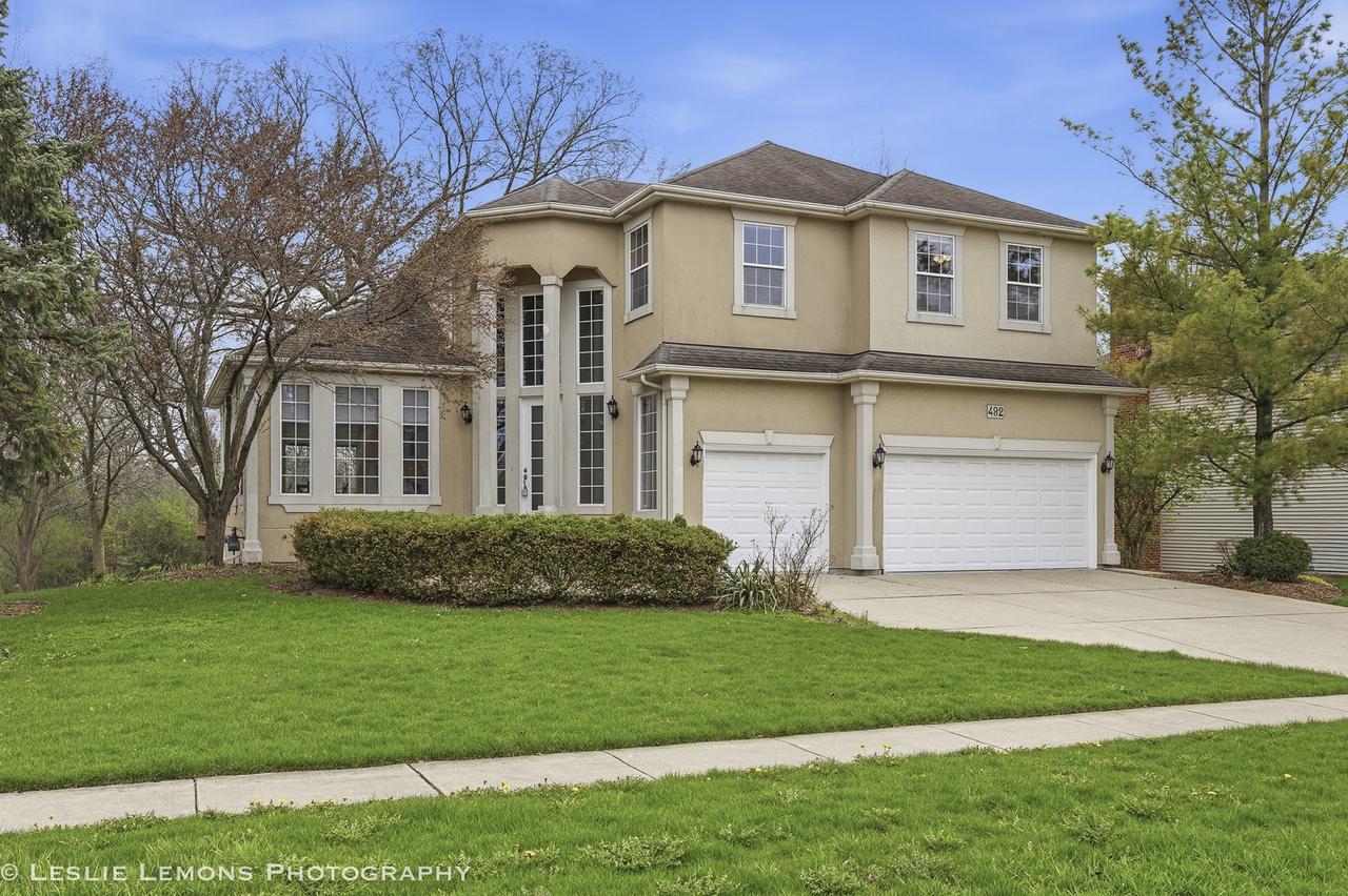 492 Bond Dr., Batavia, IL 60510