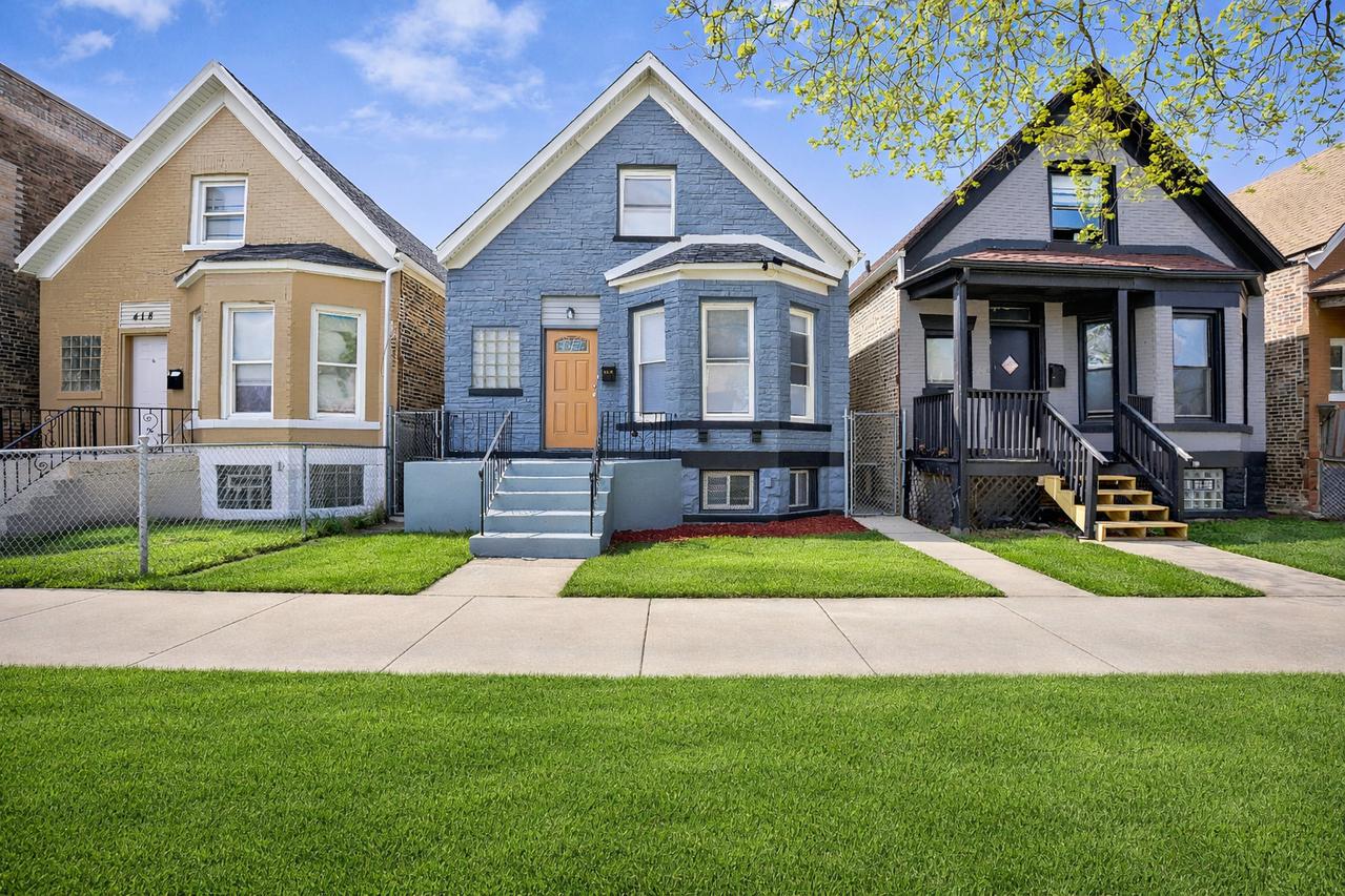 420 N Saint Louis Ave., Chicago, IL 60624