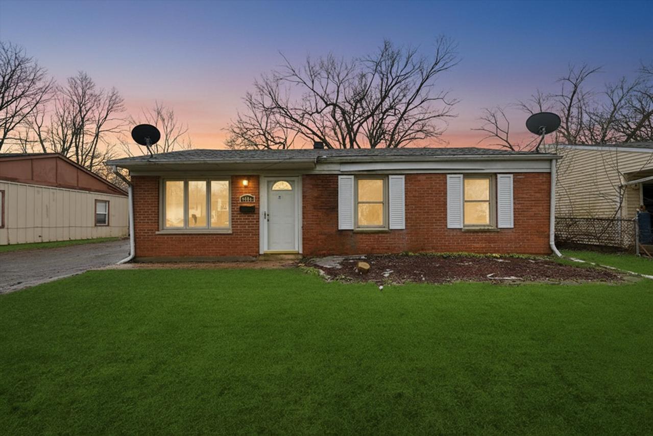 2016 215th Pl., Sauk Village, IL 60411