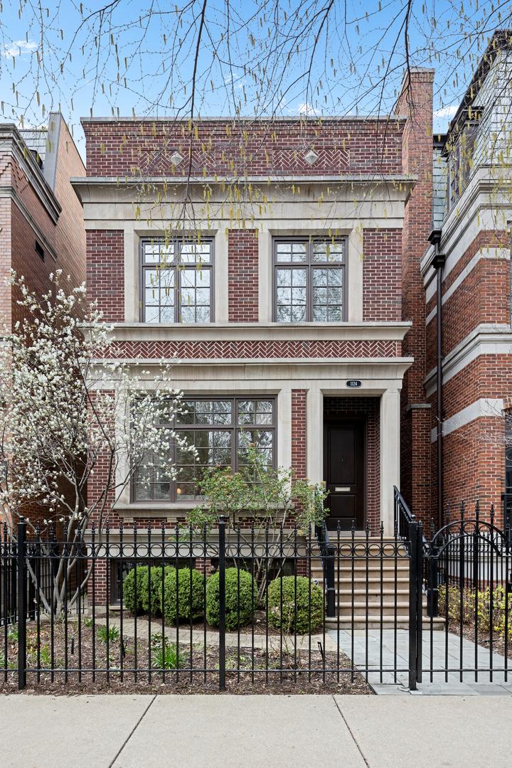 1124 W Drummond Pl., Chicago, IL 60614
