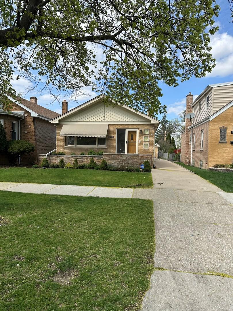 5636 W Sunnyside Ave., Chicago, IL 60630