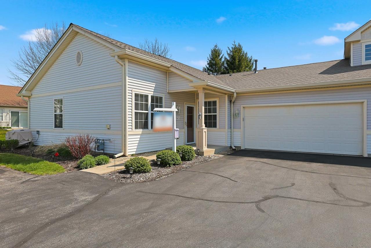 13412 Michigan Ave., Huntley, IL 60142