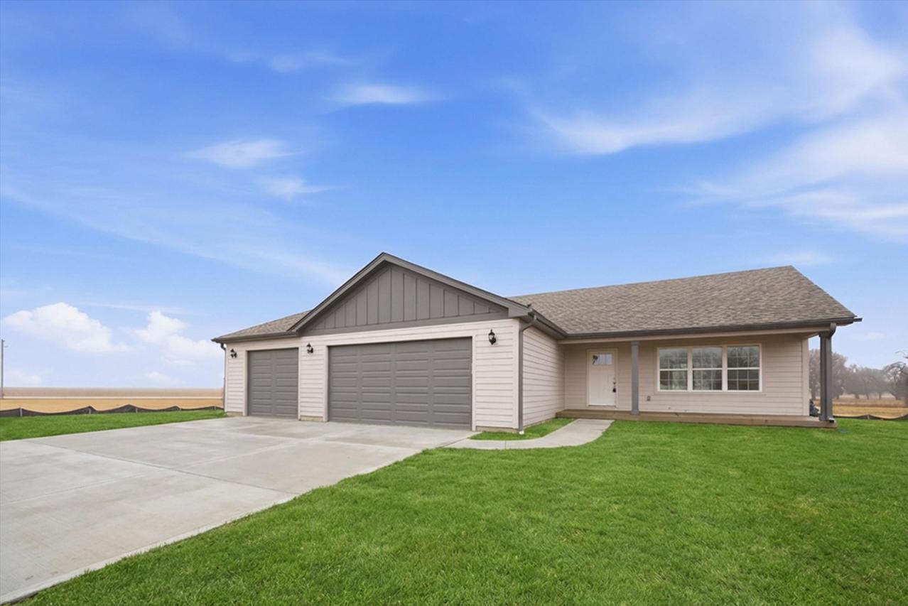 477 Emma Dr., Manteno, IL 60950