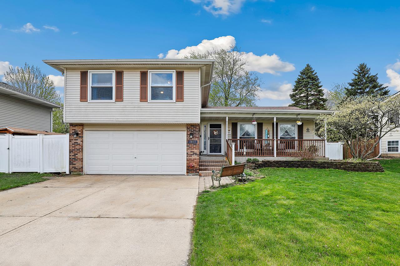 20157 S Pine Hill Rd., Frankfort, IL 60423