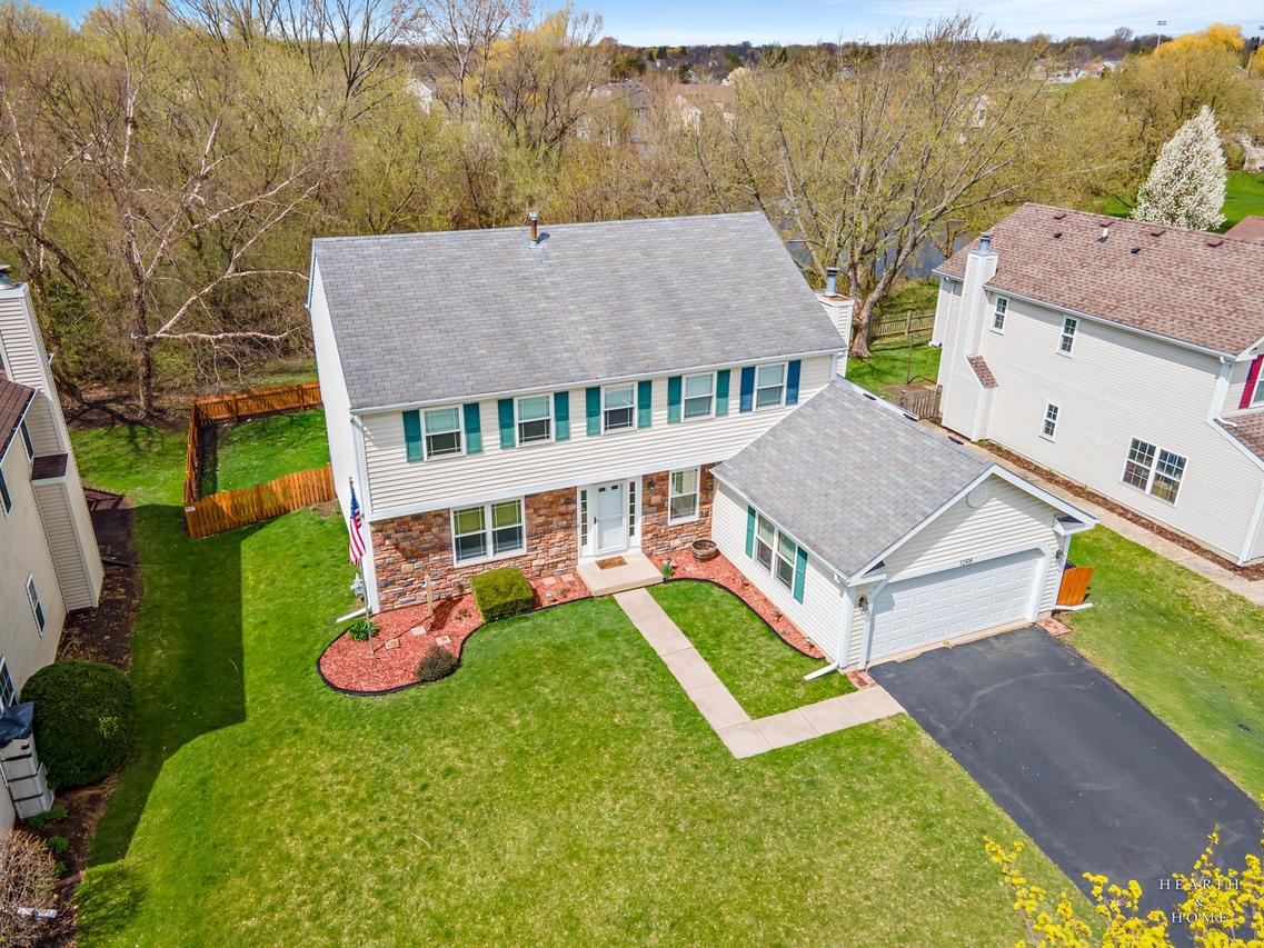 1266 Fernleaf Dr., Crystal Lake, IL 60014