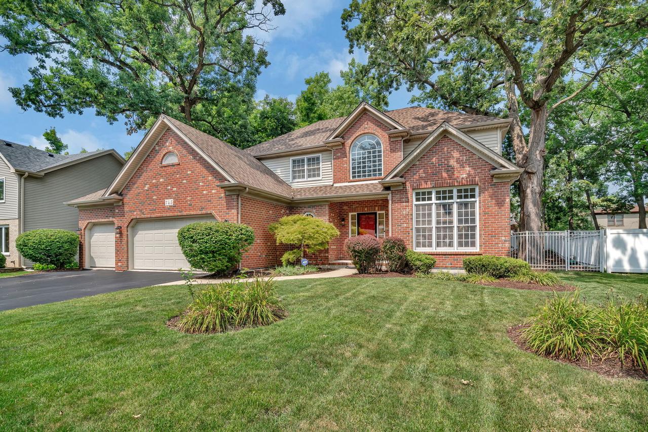745 Feather Sound Dr., Bolingbrook, IL 60440