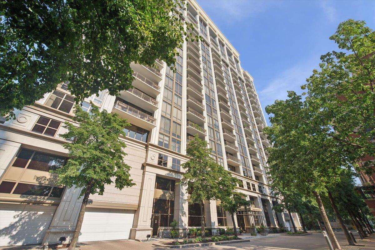 1335 S Prairie Ave. #607, Chicago, IL 60605