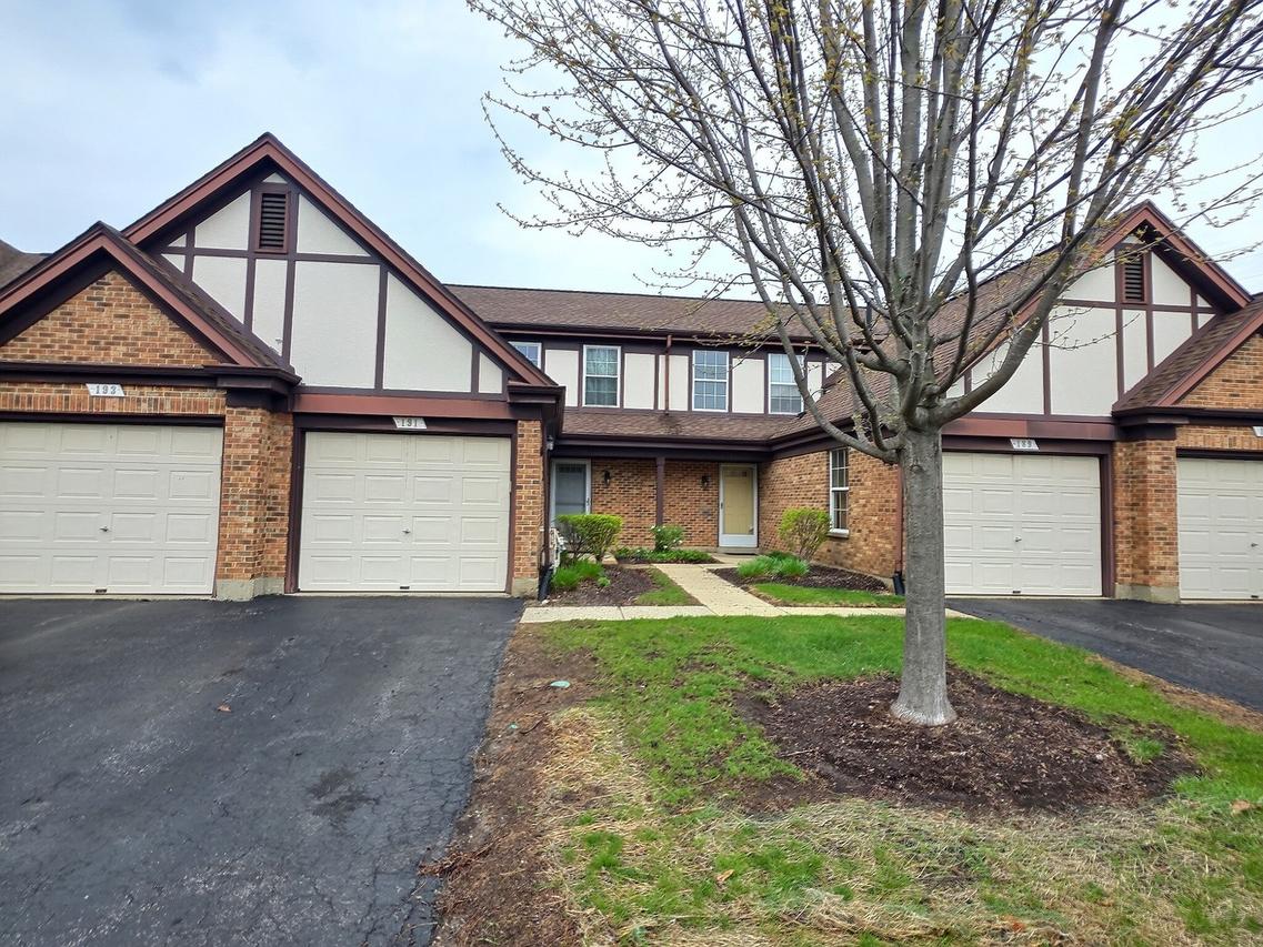 191 Lawn Ct., Buffalo Grove, IL 60089