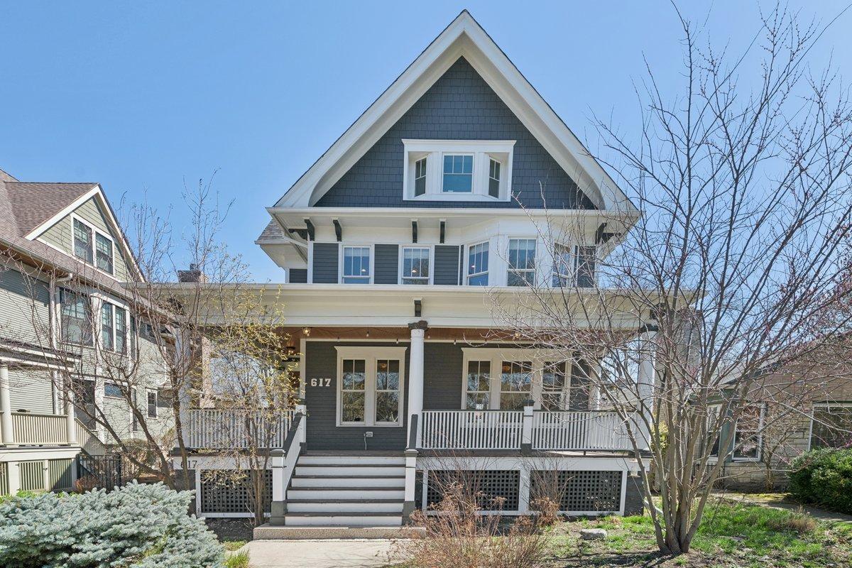 617 Franklin Ave., River Forest, IL 60305