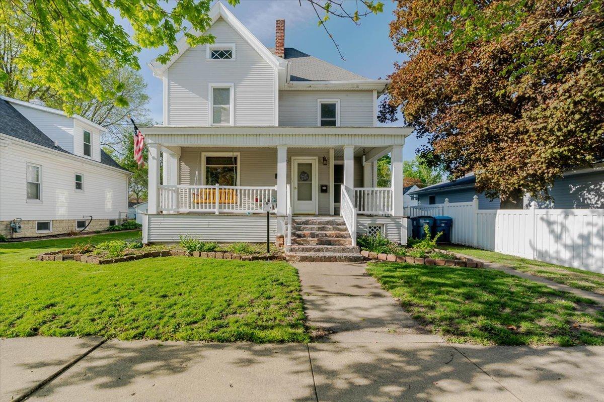 117 W Humiston St., Pontiac, IL 61764