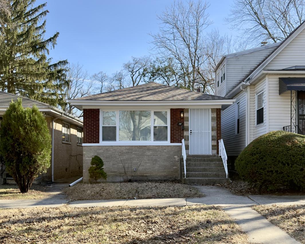 237 W 117th St., Chicago, IL 60628