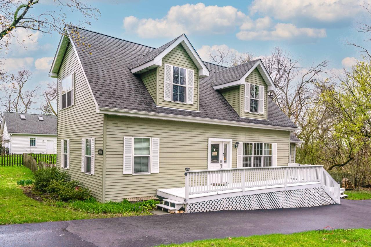 40431 N Fairview St., Antioch, IL 60002